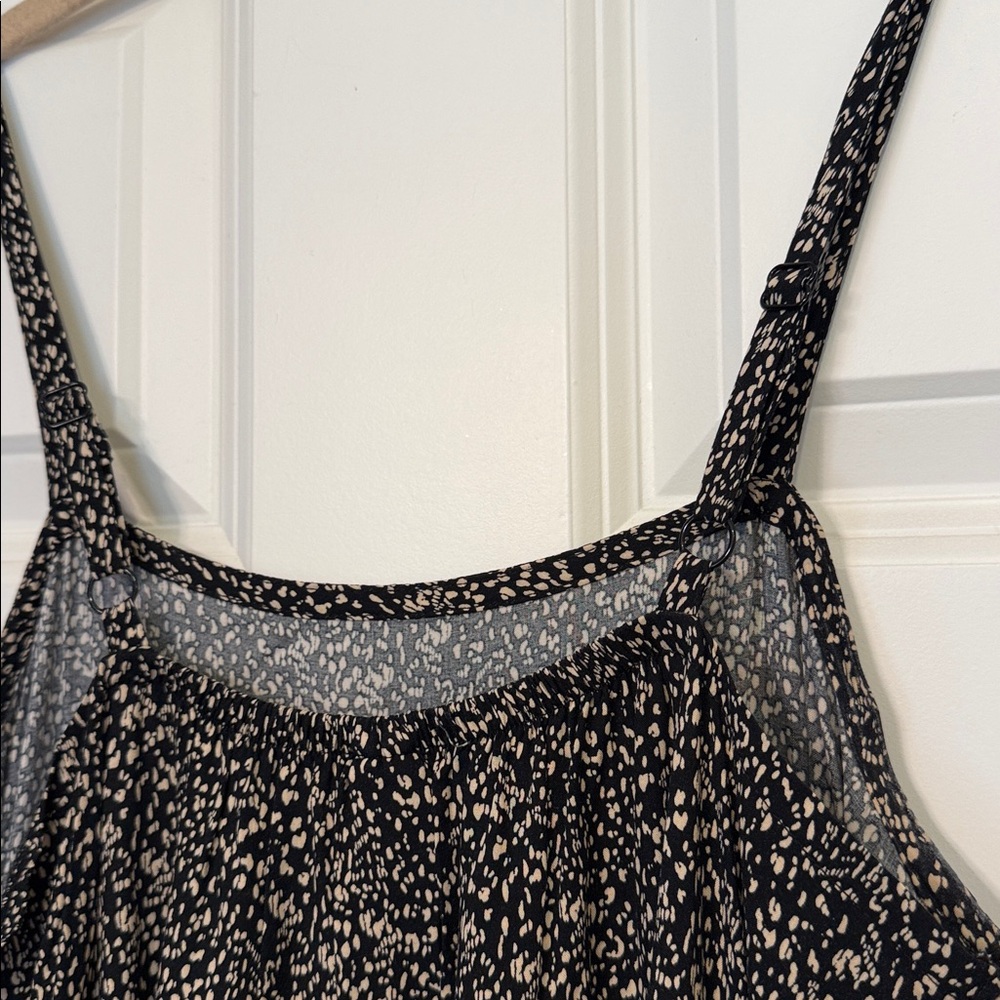 Old Navy Black Print Dress - Picture 4 of 4